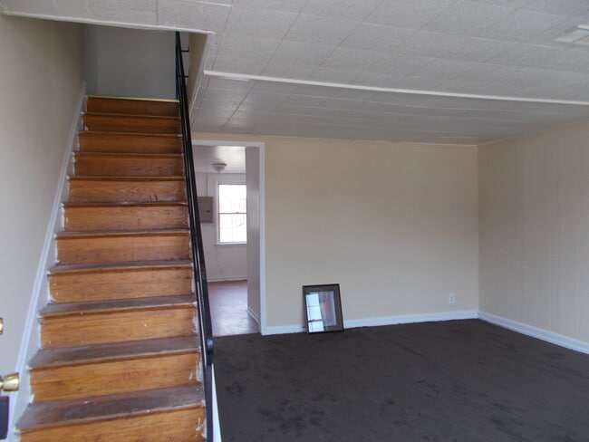 Foto del edificio - 2818 Eastshire Dr