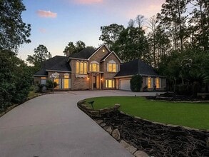 Building Photo - 3230 Lake Island Dr