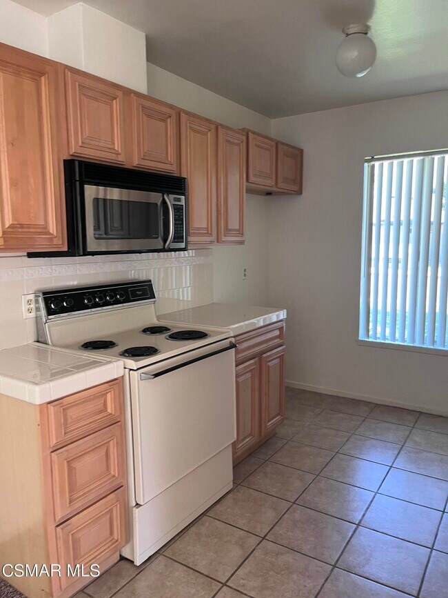 Foto del edificio - 2247 Moss Ct