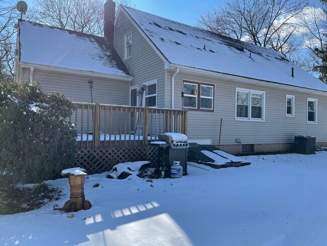 Back of house - 594 Township Line Rd