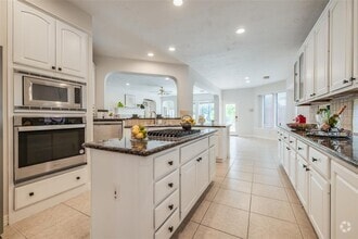 Building Photo - 5706 Cielio Bay Ct