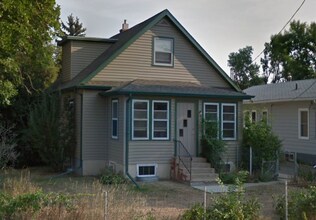 Building Photo - 16 6th Ave NW