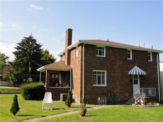 Building Photo - 3704 Windgap Ave 3 Bedroom Home
