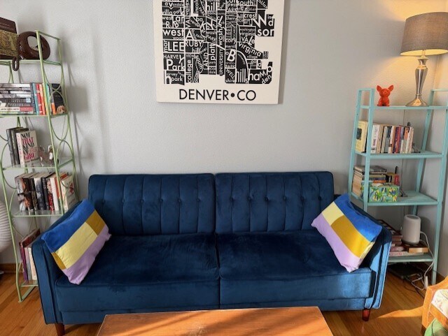 Foto del edificio - 1808 Grove St