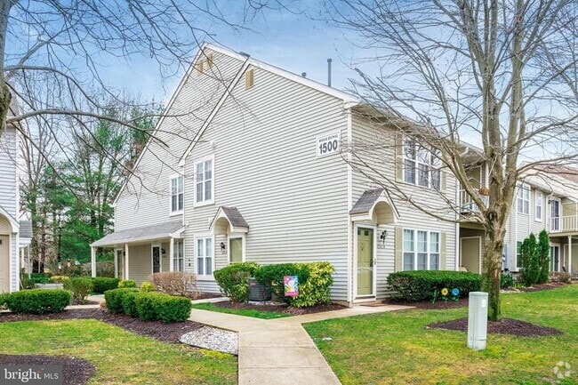 Building Photo - 1504 Ralston Dr