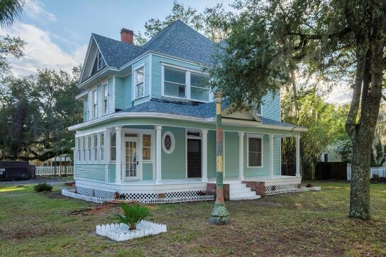 Foto del edificio - 735 E University Ave