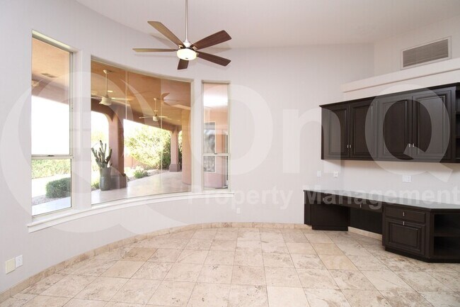 Building Photo - 11658 N 129th Way