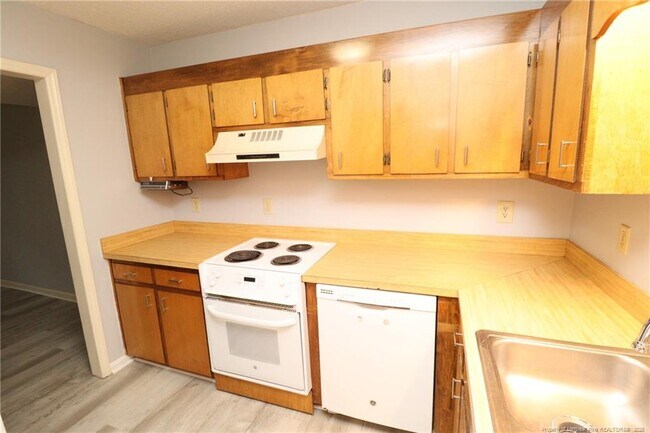 Foto del edificio - 434 W Park St