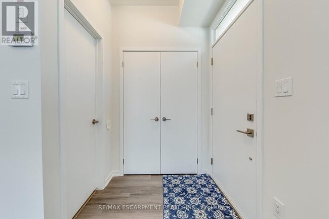Building Photo - 31-131 Almond Blossom Mews