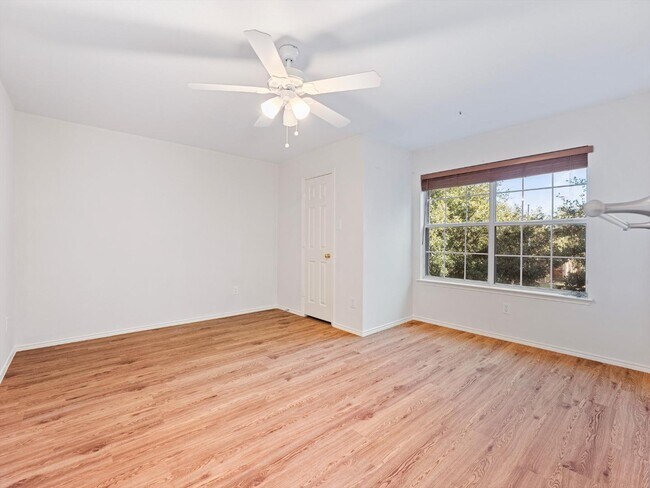 Foto del edificio - 1110 Brandy Ct