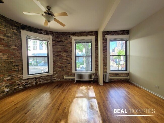 Foto del edificio - 2 bedroom in CHICAGO IL 60610