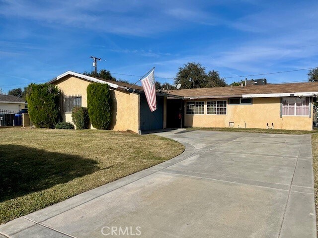 Foto principal - 2217 Carlton Ave
