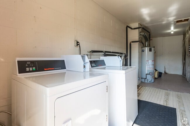 Laundry - Campbell Apartments