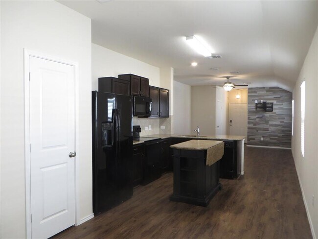 Foto del edificio - 400 Major Lee Ln