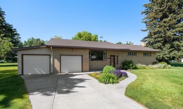 Building Photo - 788 E 1500 N