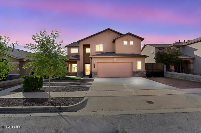 Building Photo - 363 Duskwood St