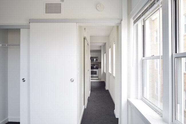 Interior Photo - Park Central
