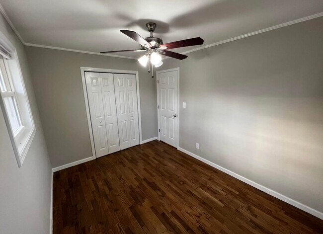 Foto del edificio - 1013 Jones Mill Rd