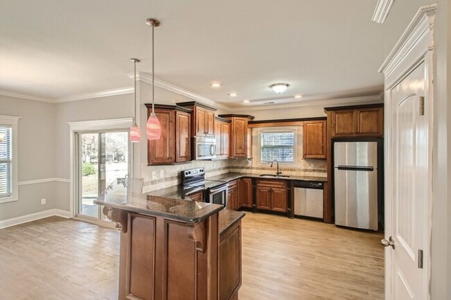 Foto del edificio - 1306 Crescent Ridge Drive, Murfreesboro, T...