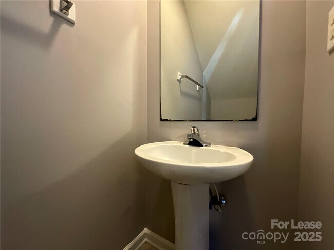 Foto del edificio - 206 W 15th St