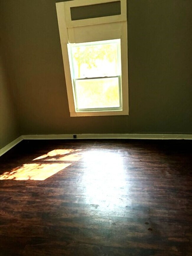 Foto del edificio - 341 28th St