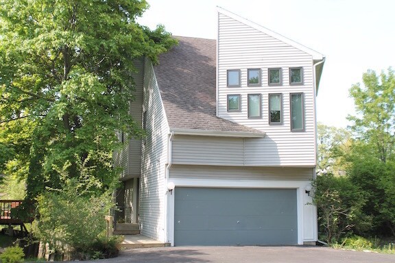 Foto principal - 19449 Forest Lane Mundelein, IL 60060