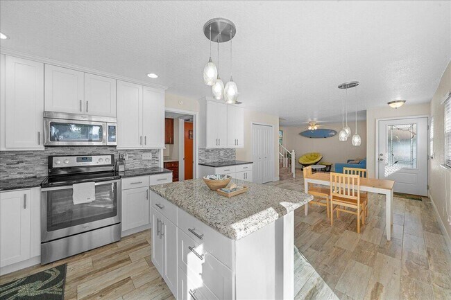 Foto del edificio - 595 Park Ave