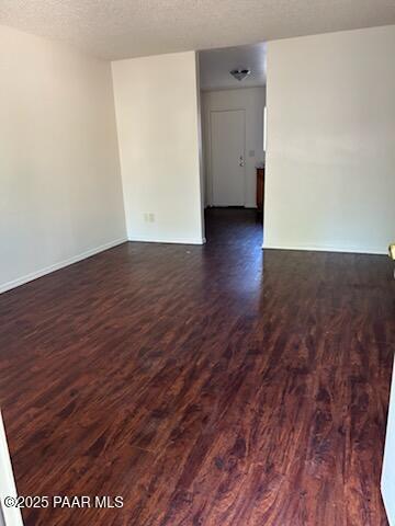 Primary Photo - 206 S Rush St