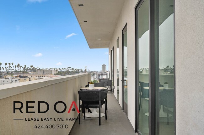 Building Photo - ~1 Month FREE~ Breathtaking Luxury Two Bed...