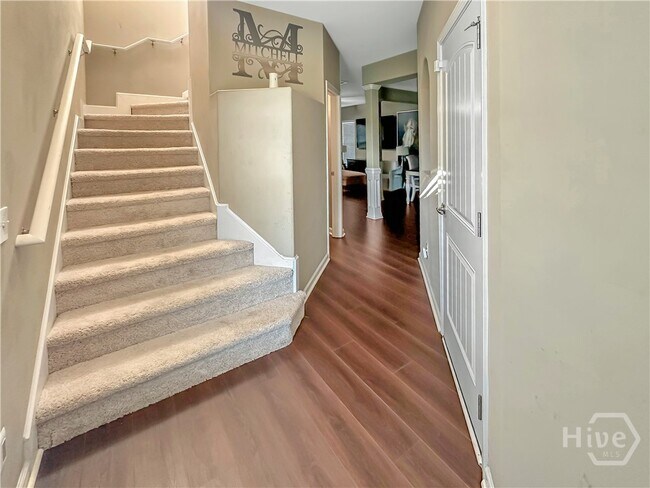 Foto del edificio - 278 Willow Point Cir