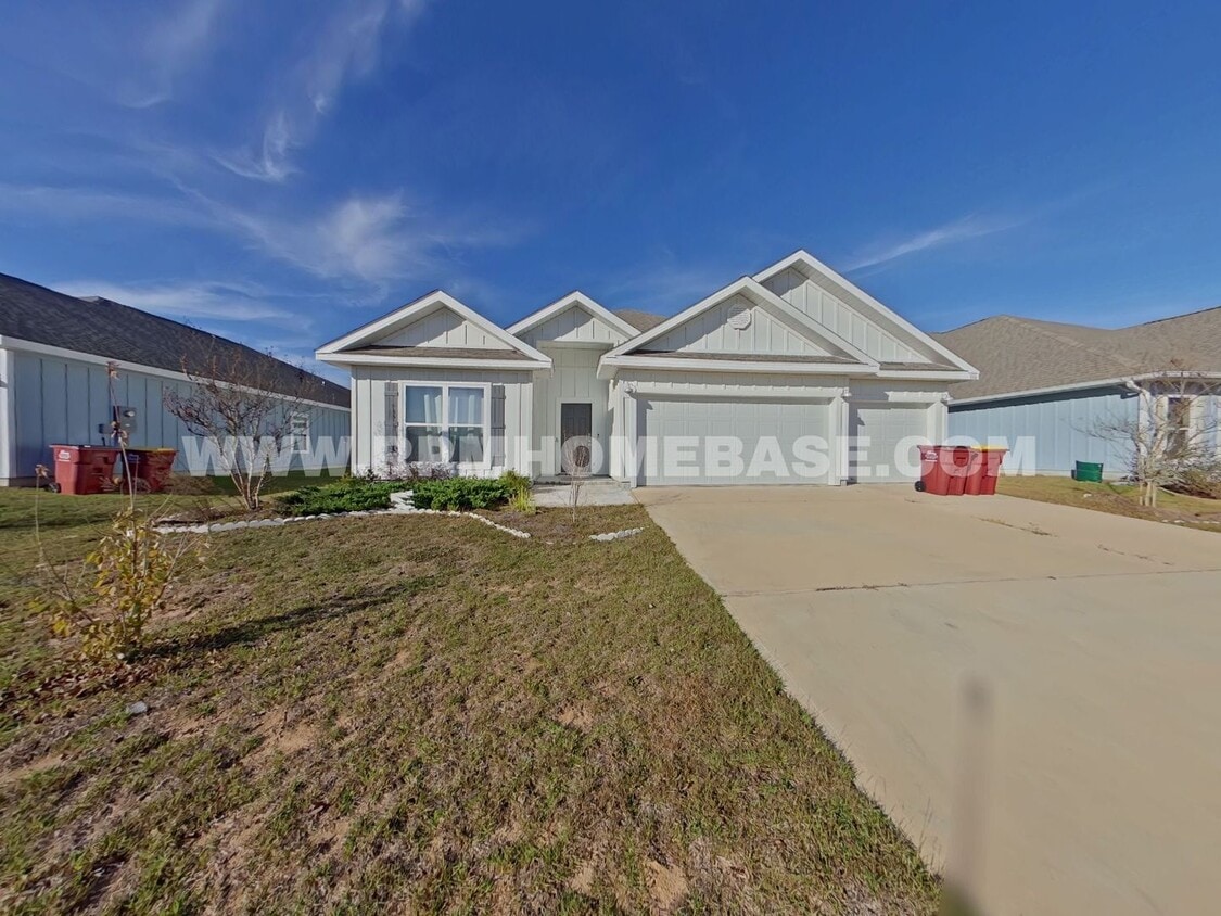 Primary Photo - Spacious 4-Bedroom Home with Community Pool and Modern Features in Shoal River Landing