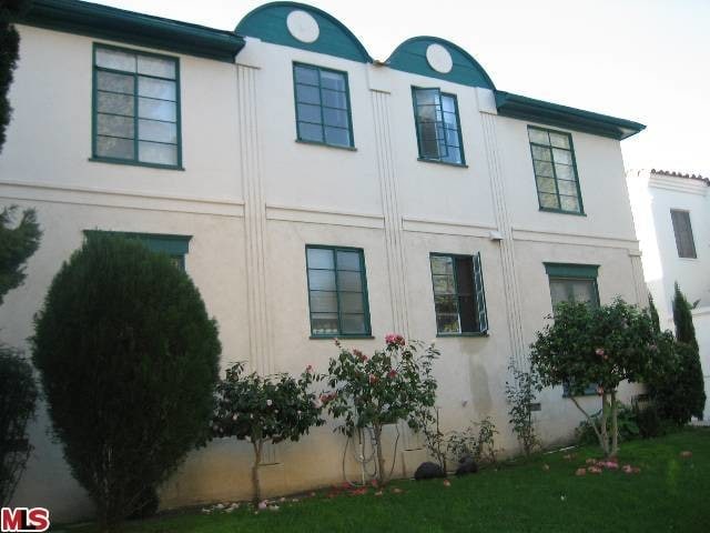 Building Photo - 127 N Clark Dr