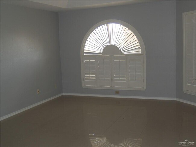 Foto del edificio - 2030 E 29th St