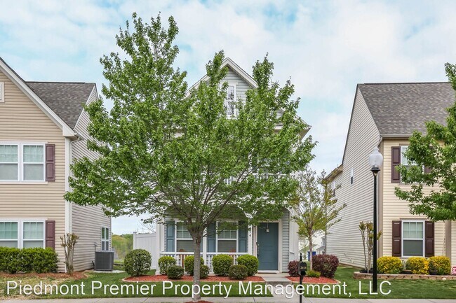 Building Photo - 3 br, 2.5 bath House - 2414 Autumn Mist Dr