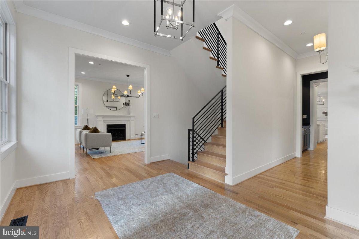 Primary Photo - 5002 Hurst Terrace NW
