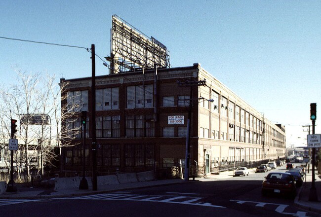 Foto del edificio - Porter 156 Lofts
