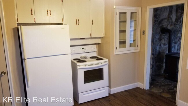 Building Photo - 2 br, 1 bath House - 2198 S 1000 W
