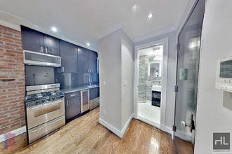 Building Photo - West 52nd Street Building Photo - West 52nd Street