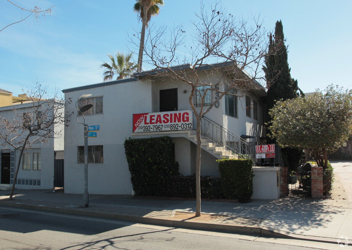 Foto del edificio - 630 Pico Blvd