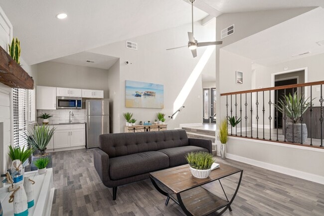 Foto del edificio - Tides at Meadowbrook