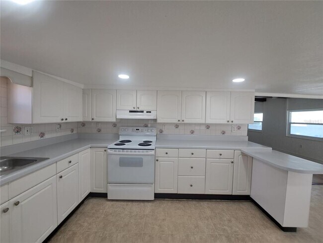 Foto del edificio - 1040 65th St S