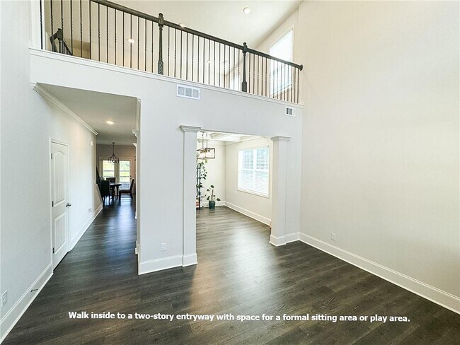 Building Photo - 5310 Loring St