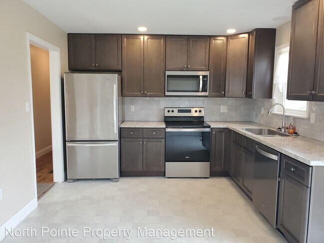 Building Photo - 3 br, 2 bath House - 110 Den Mar Drive