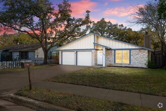 Building Photo - 7730 Croftwood Dr