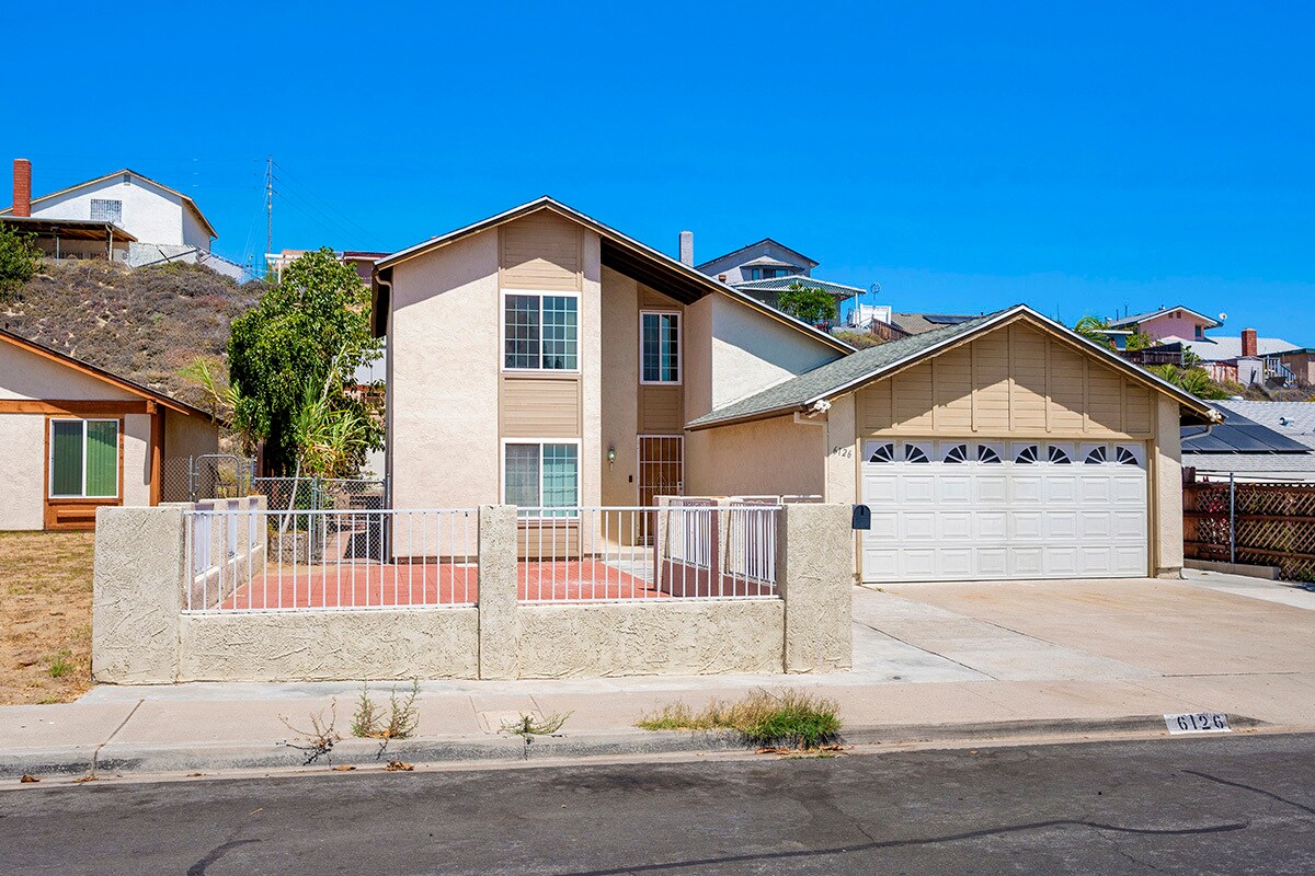 Primary Photo - 6126 Daisy Pl
