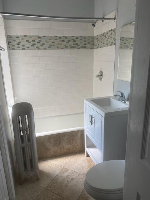 Foto del edificio - 1133 E 82nd St