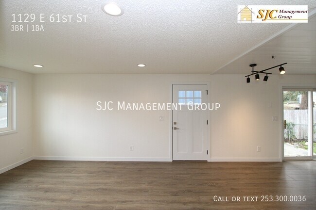 Building Photo - 3 bedroom and one bath home for rent
