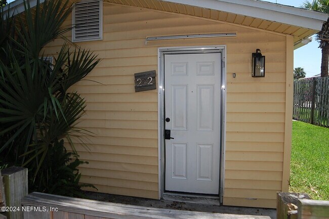 Foto del edificio - 222 7th Ave S