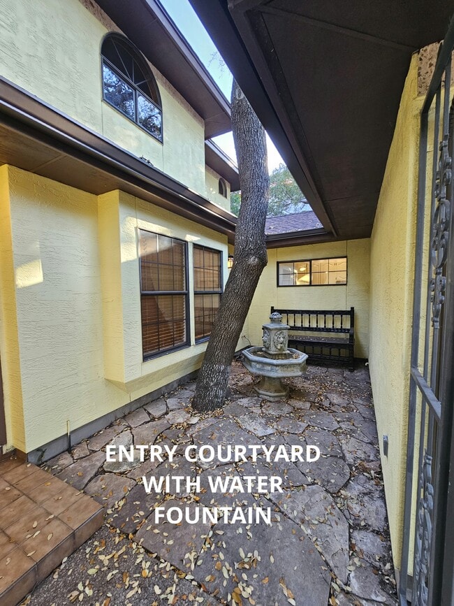 Building Photo - 7 Donore Square