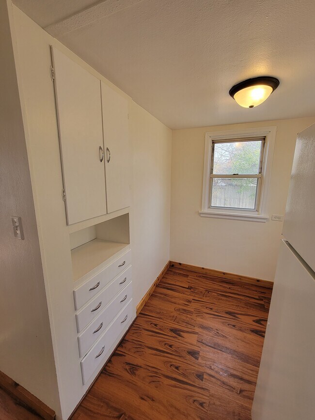 Foto del edificio - 525 Pleasant St